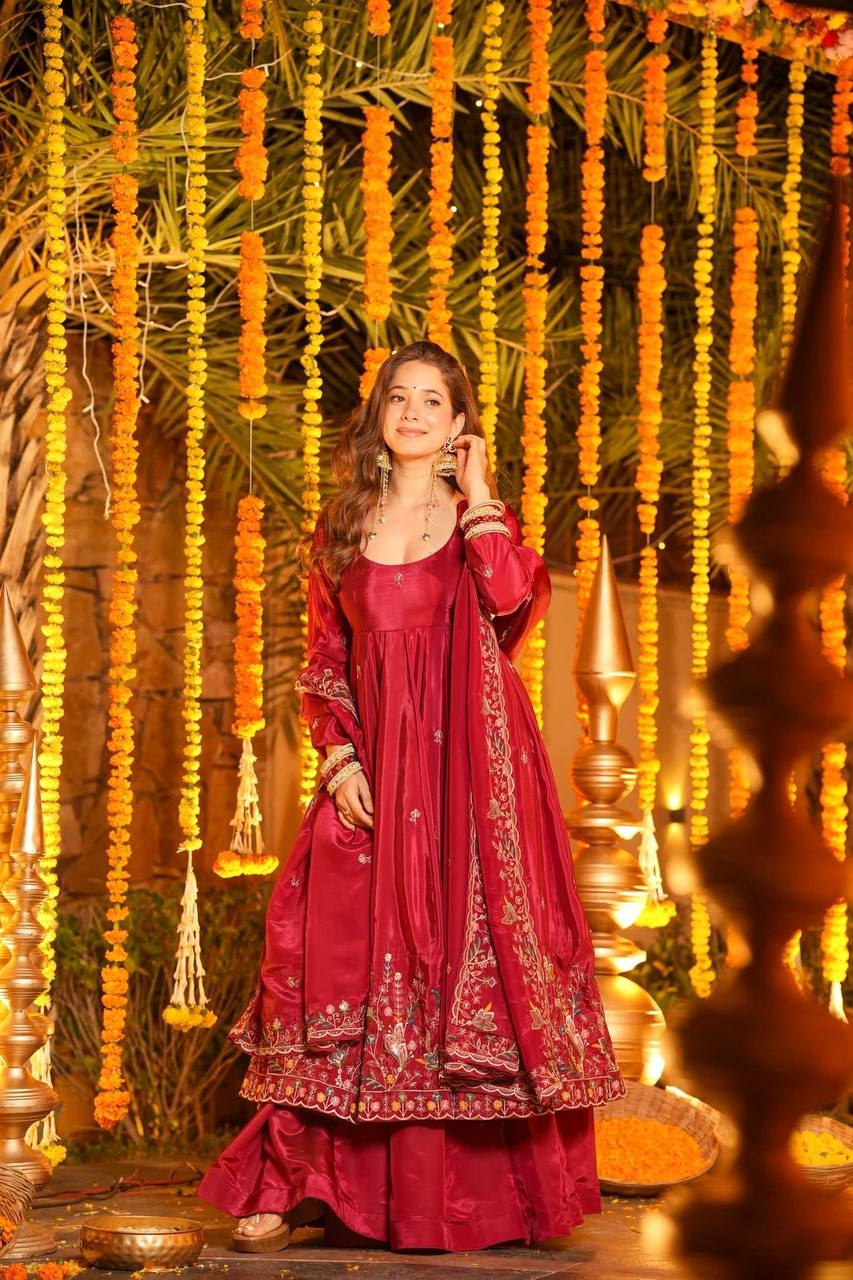 Red Silk Sequins Embroidered Anarkali Suit Set [3 PCS]