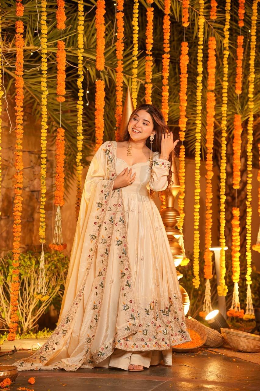 Off White Silk Sequins Embroidered Anarkali Suit Set [3 PCS]