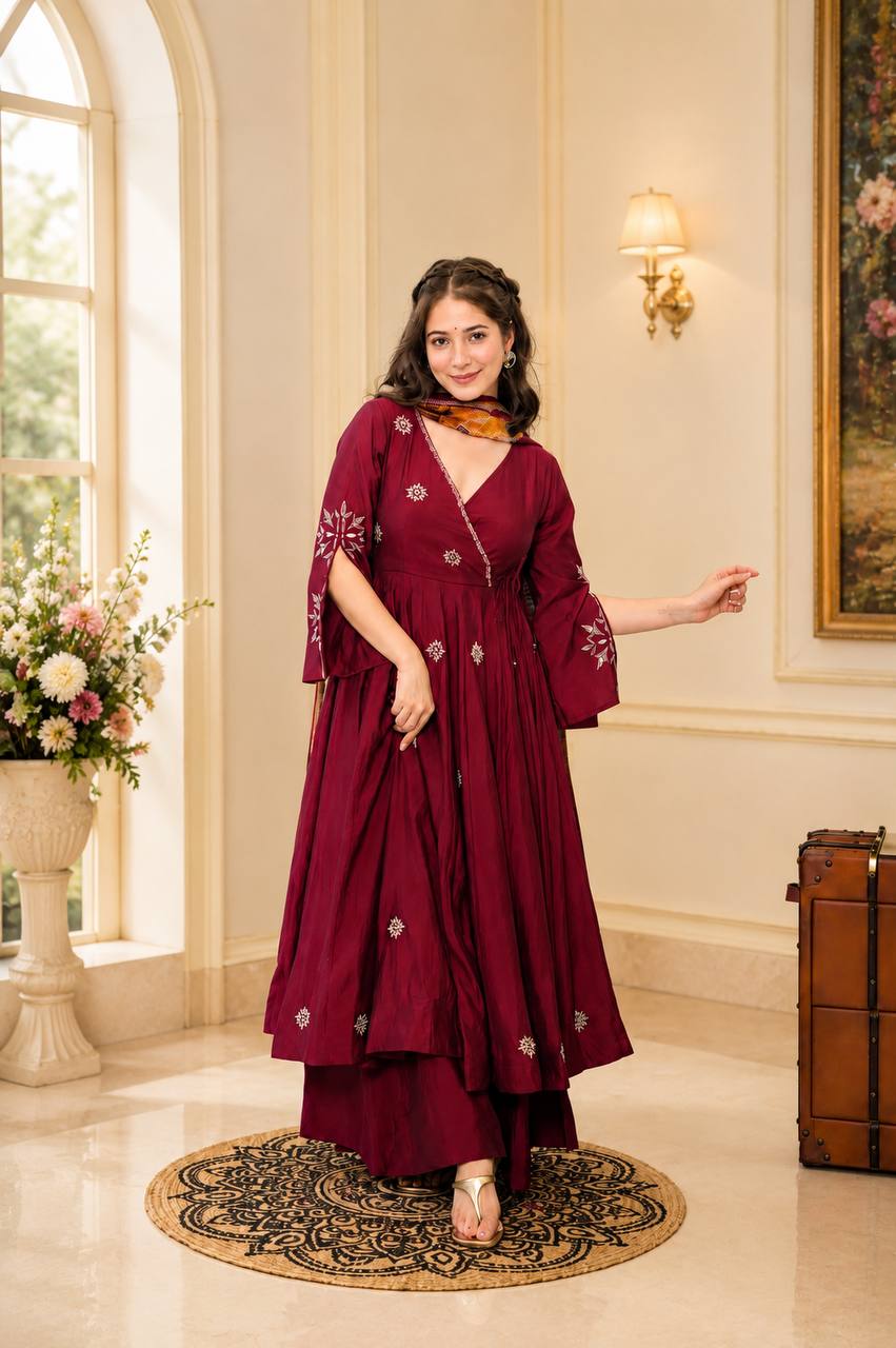 Vanya Zari Elegance Anarkali Suit Set