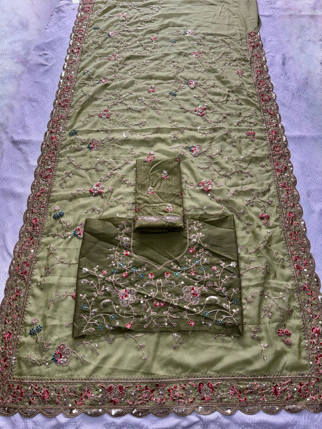 Palak Green Star Georgette Embroidery Saree with Blouse